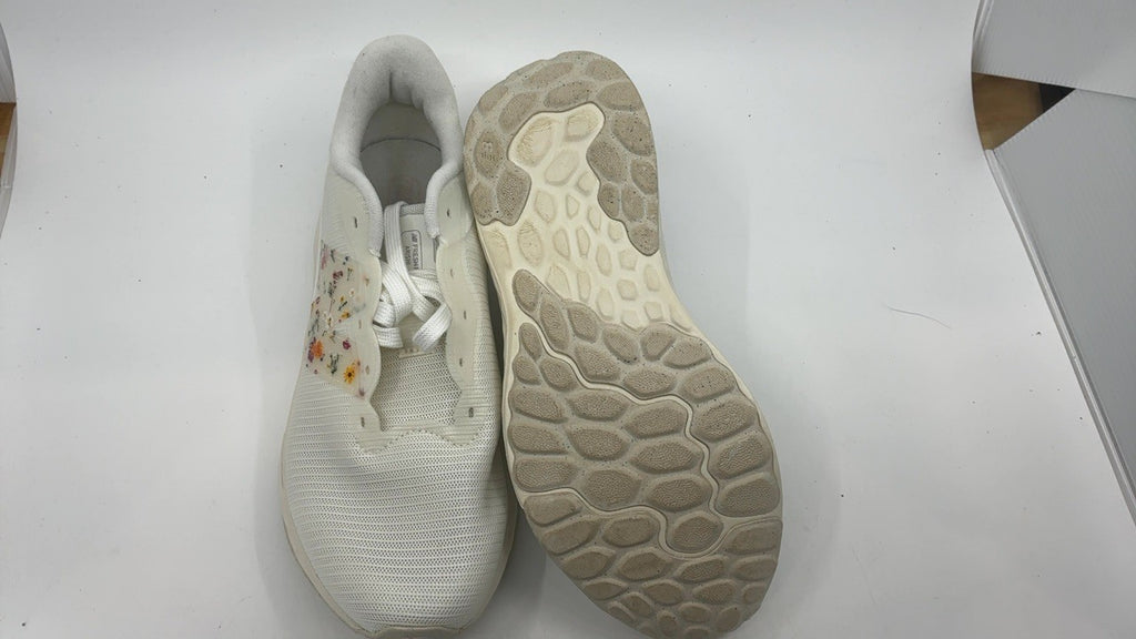 Fresh Foam Arishi V4 Women's Sneakers, Sea Salt/Rose Sugar, Size 11