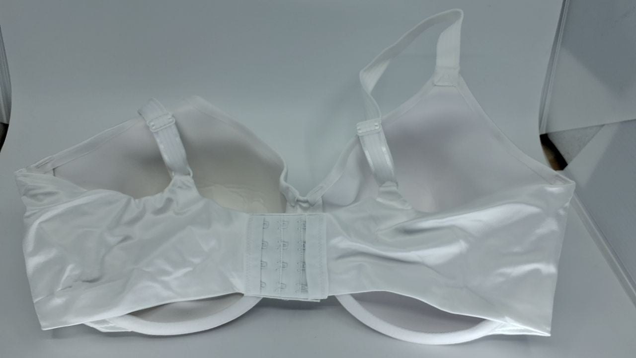 Bali One Smooth U Underwire Bra, 40DD, White, Smoothing & Concealing