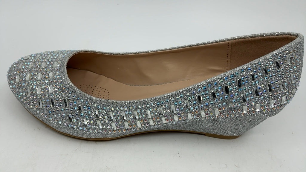 Olivia K Women's Close Round Toe Low Wedge Rhinestone Comfort Silver Size 7.5