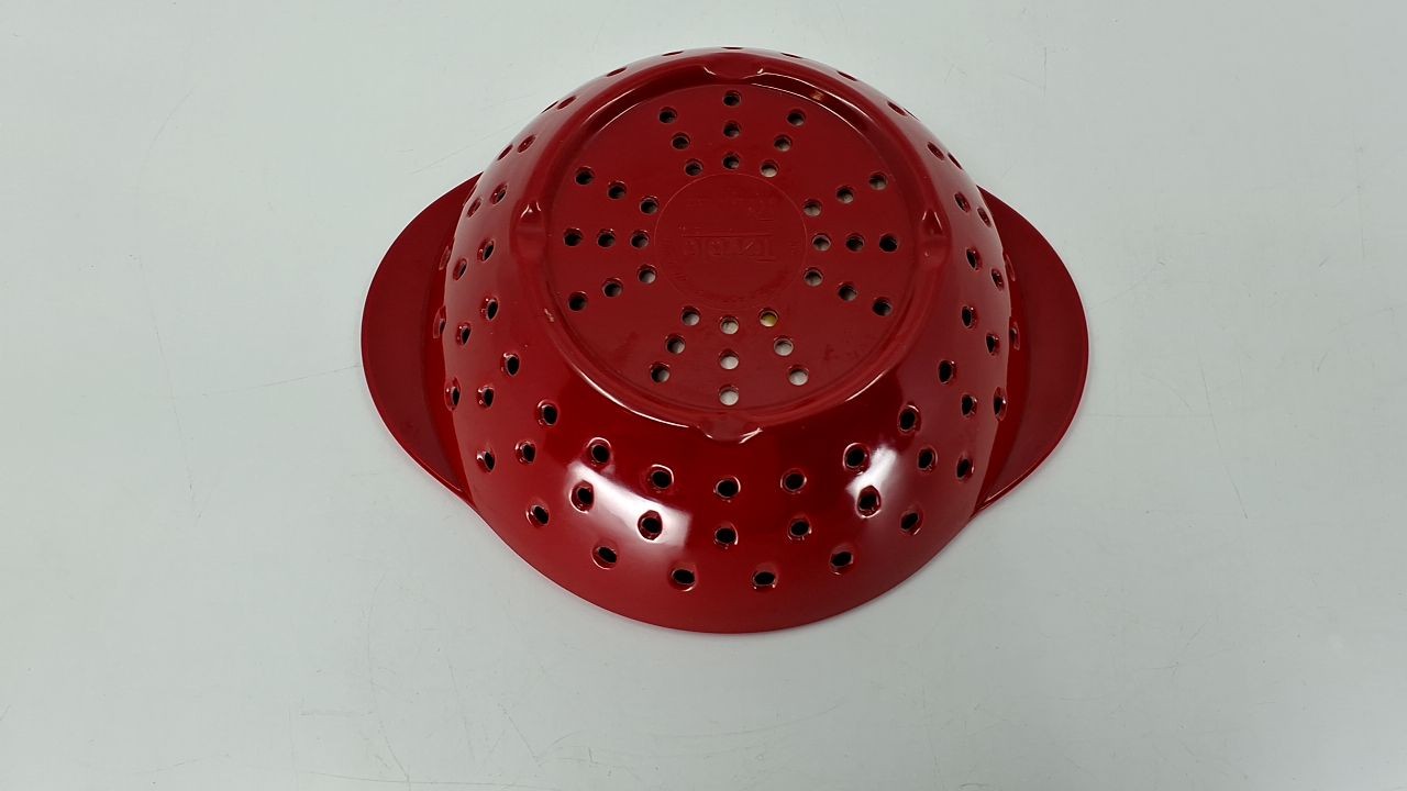 Small Melamine Colander for Berries - BPA-Free & Dishwasher Safe