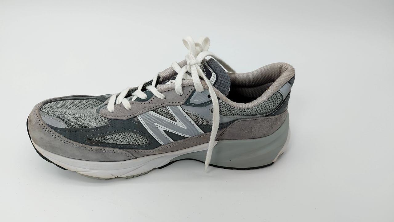 New Balance Men's FuelCell 990 V6 Sneaker, Grey/Grey, 9.5 Wide