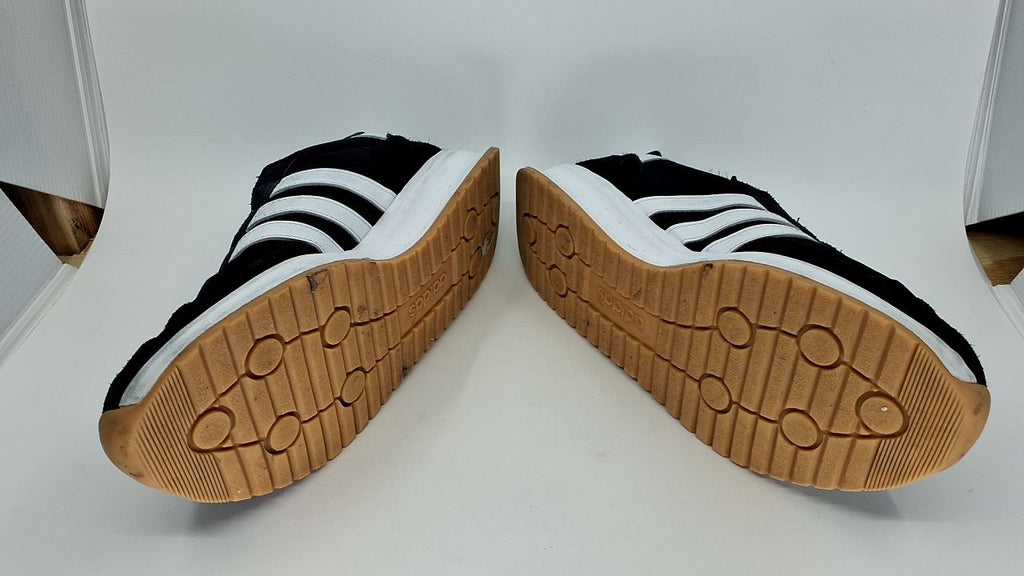 adidas Men's Run 72 Sneaker, Black/White/White, 10