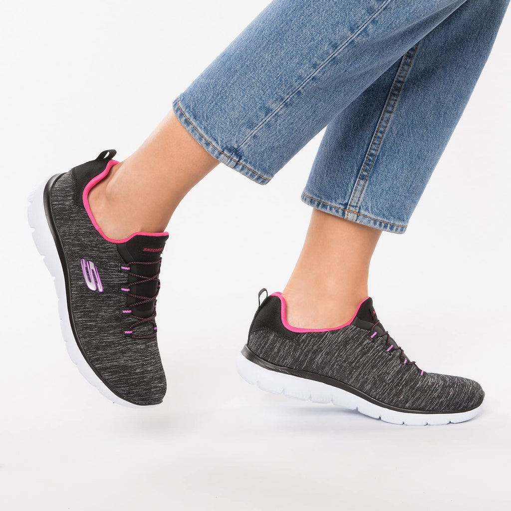 Skechers Women's Summits-Quick Getaway Sneaker, Black/Pink, 9 M US