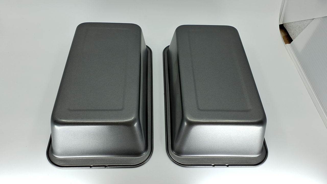 Amazon Basics Rectangular Baking Bread Loaf Pan, 9.5 x 5 Inch, Set of 2, Gray