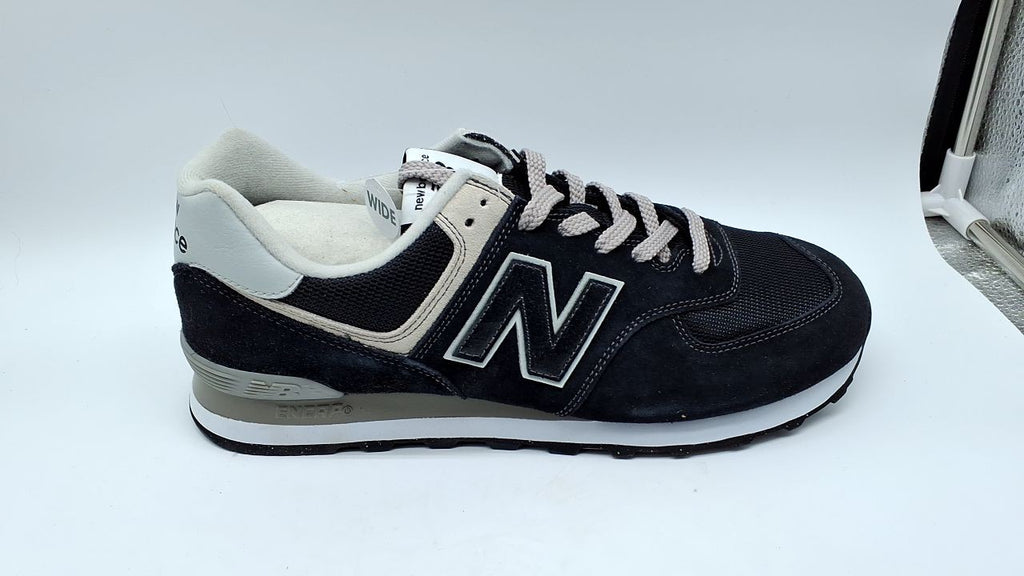 New Balance Men's 574 Core Sneaker, Black/White, 11 Wide