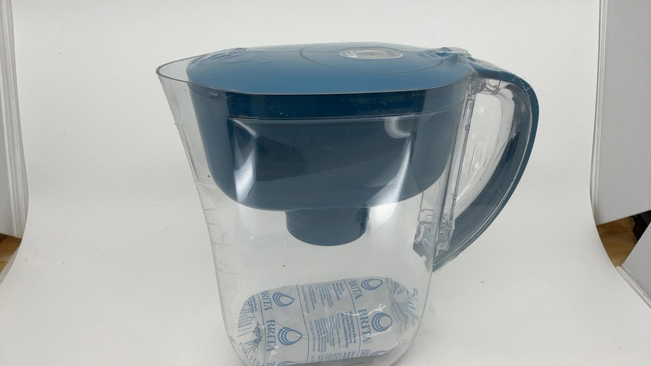 Brita Metro Pitcher 6-Cup, SmartLight Indicator, BPA-Free, Turquoise