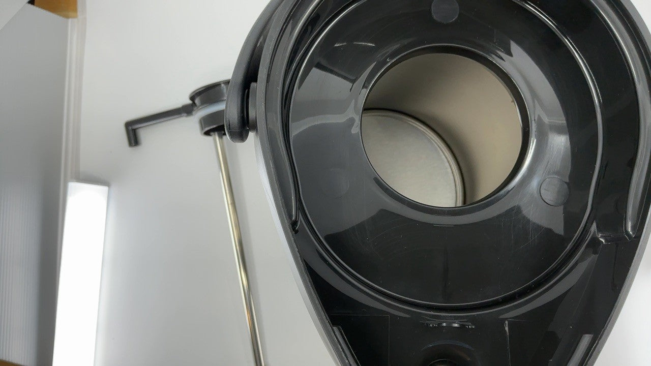 Brentwood 3.5-Liter Airpot Hot & Cold Drink Dispenser, Stainless Steel, Black