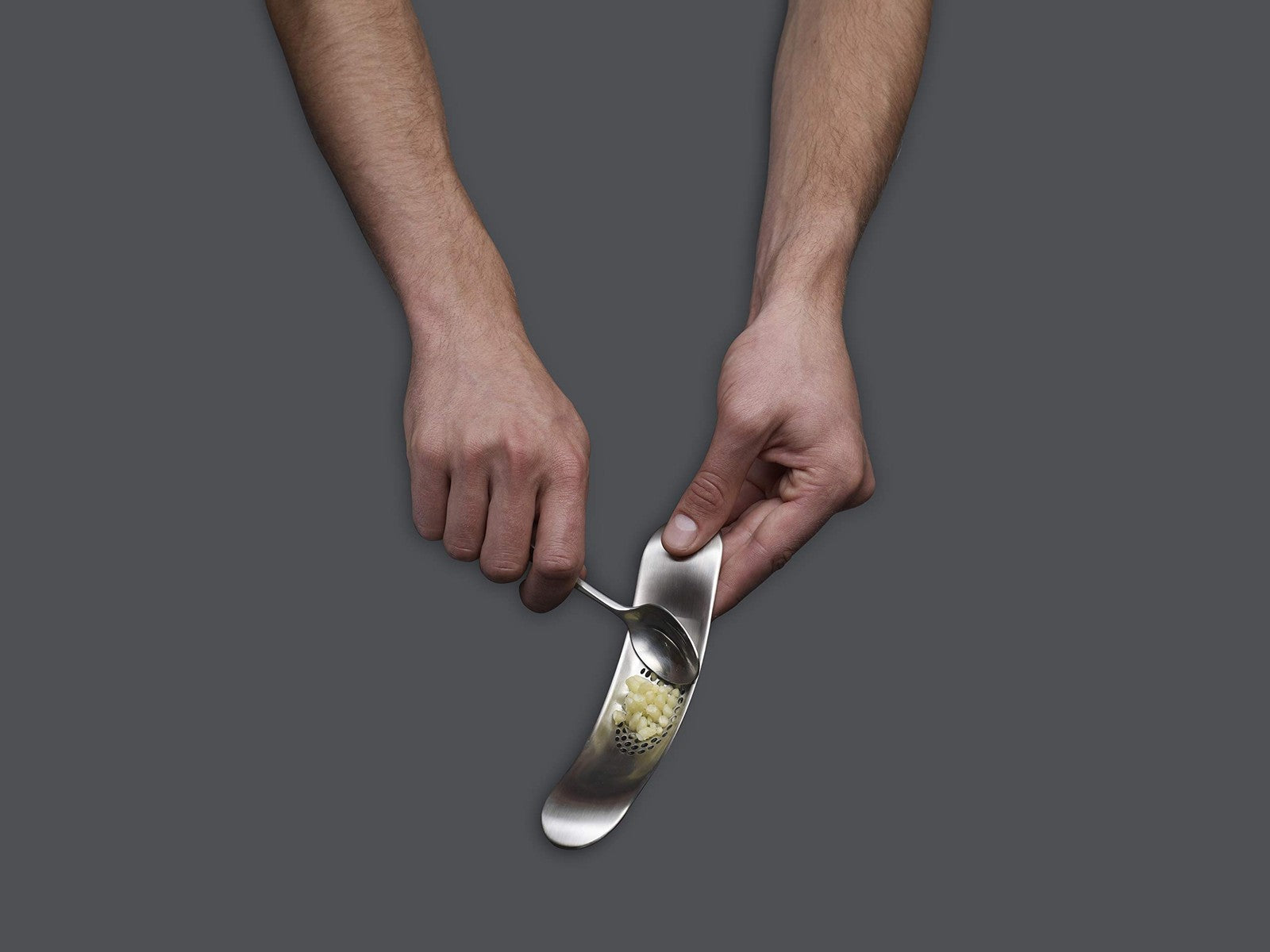 Garlic Press Rocker, Stainless Steel Mincer, Easy Clean & Dishwasher Safe