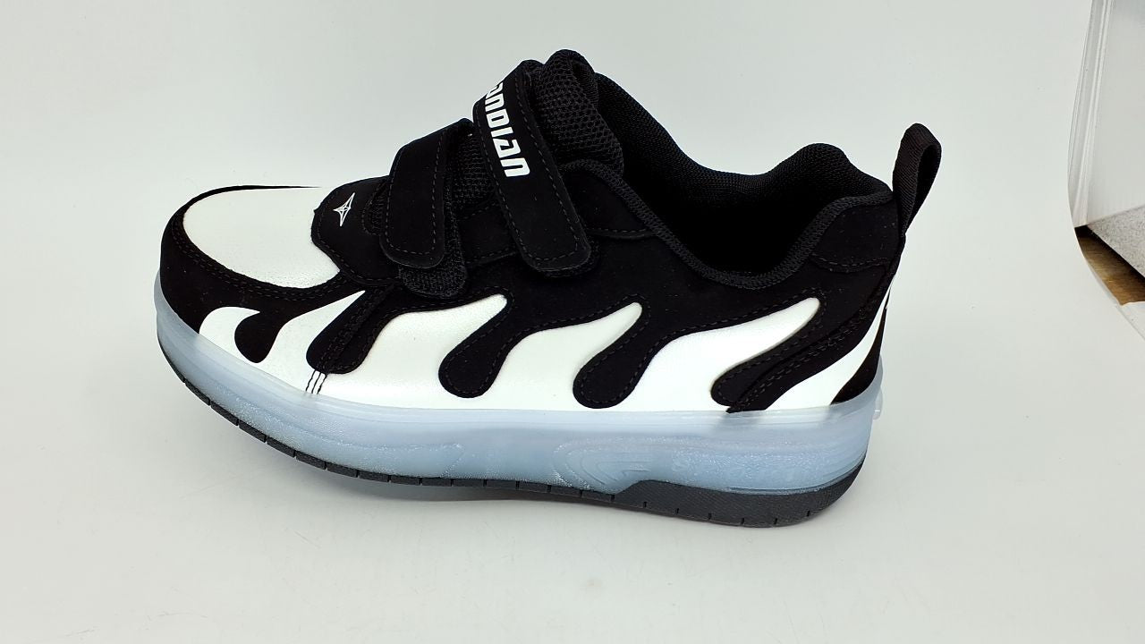 LED Fashion Sneakers for Kids 5.5 USB Rechargeable Roller Shoes Black/White