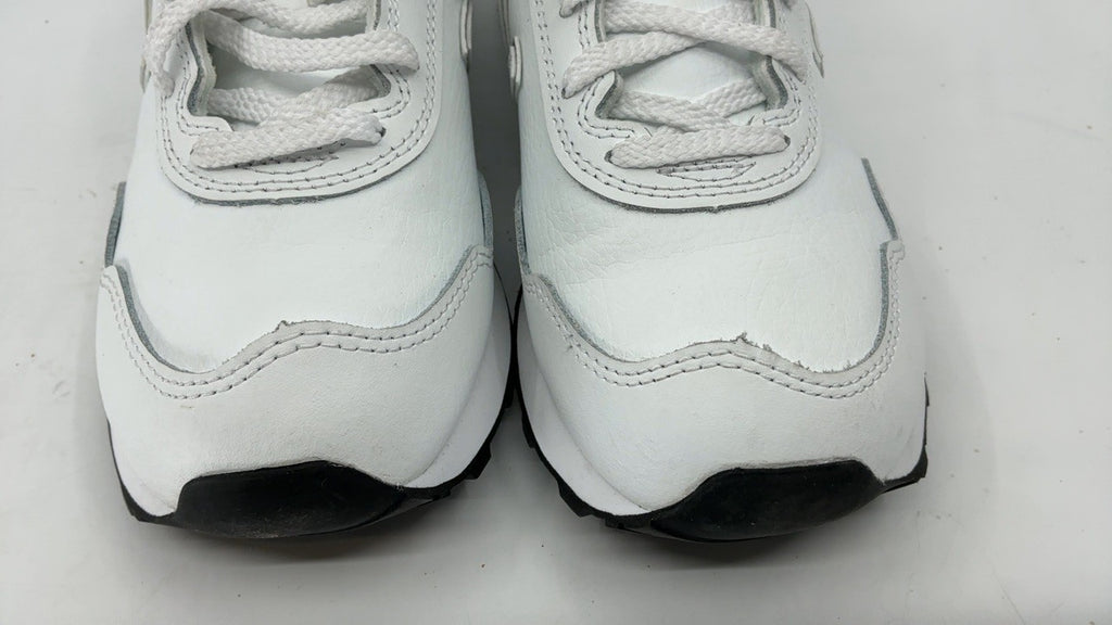 New Balance Women's 515 V3 Sneaker, White/Silver, 8 W