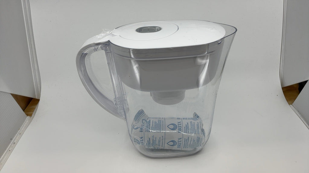 Brita Metro Water Filter Pitcher, 6-Cup, BPA Free, White, Standard Filter