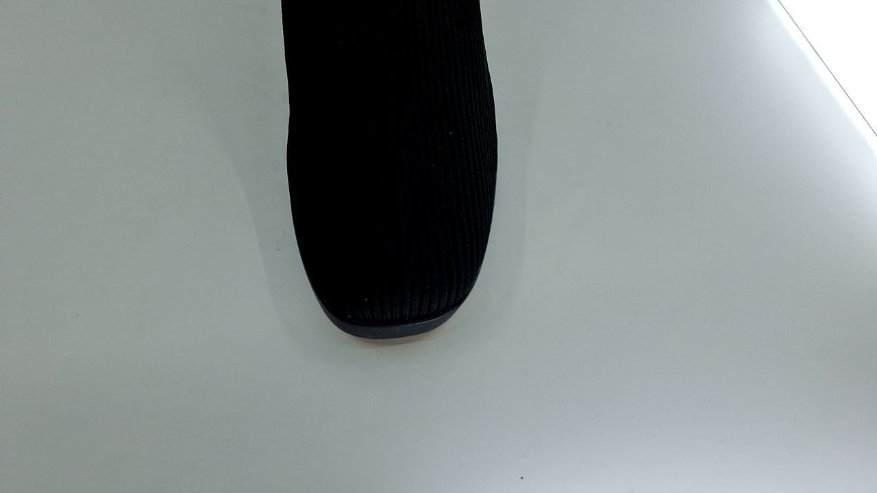 Cushionaire Black Stretch Boots, Comfortable Block Heel, Size 8 Wide