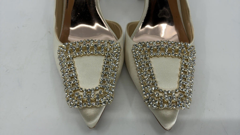 Badgley Mischka Women's Enida Pump Size 5