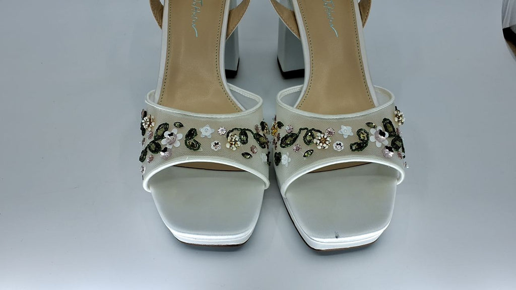 Betsey Johnson Women's SB-Kirra, Ivory, 9.5