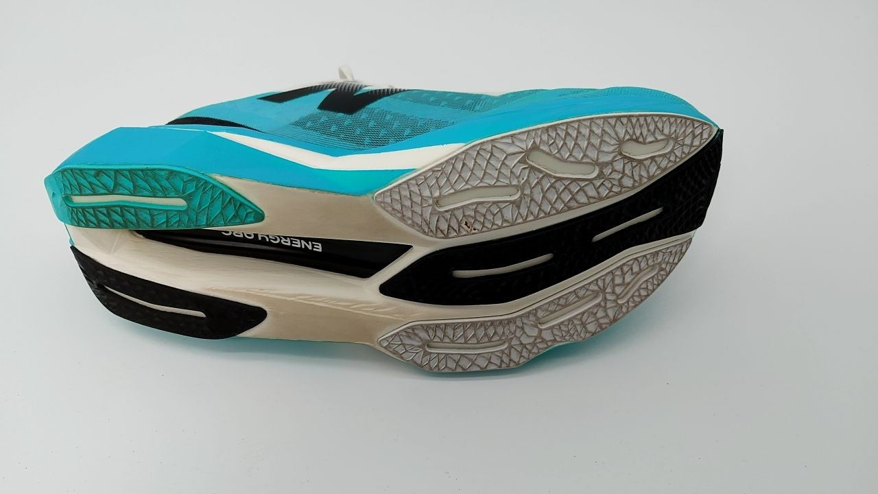 New Balance Women's Fuel Cell Supercomp Elite V4 Shoes | 10.5 | Cyber Jade
