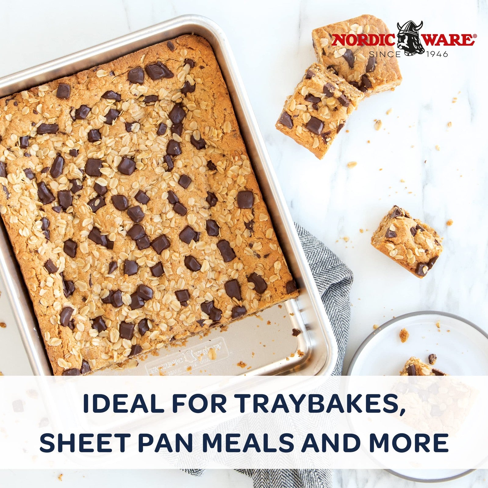 Commercial 9x13 Rectangular Cake Pan, Aluminum, 12.9x9.5x2.5 in