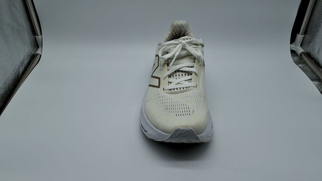 New Balance Women's Fresh Foam 1080 V14 Running Shoe 6.5 W White/Gold