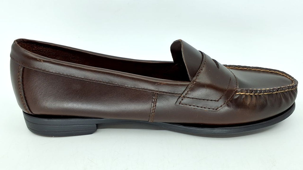 Eastland Women's Classic II Penny Loafer Dark Tan, 9