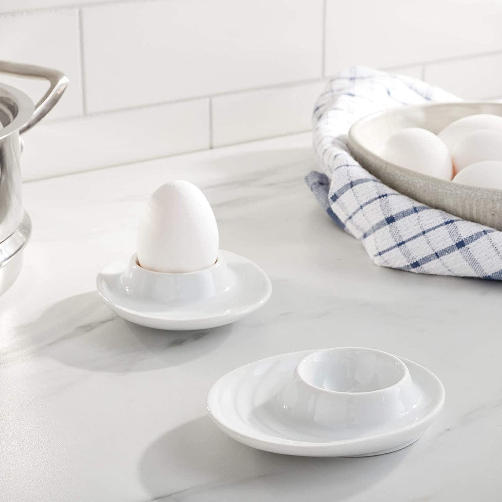 Küchenprofi 2-Pc Egg Cups, White Porcelain, 3.5x4 In, Oval Base