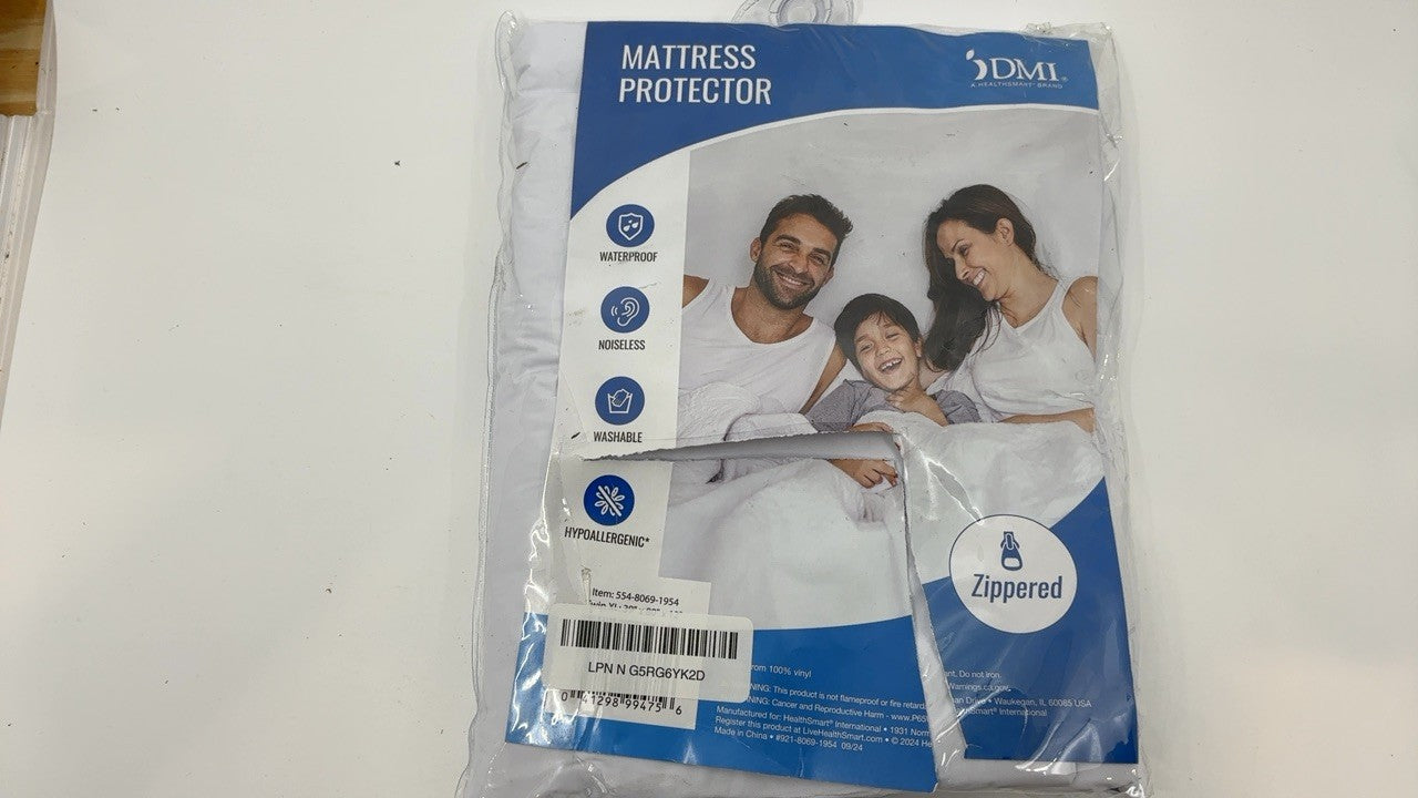 Durable Twin XL Zippered Mattress Cover, Waterproof for College Dorms