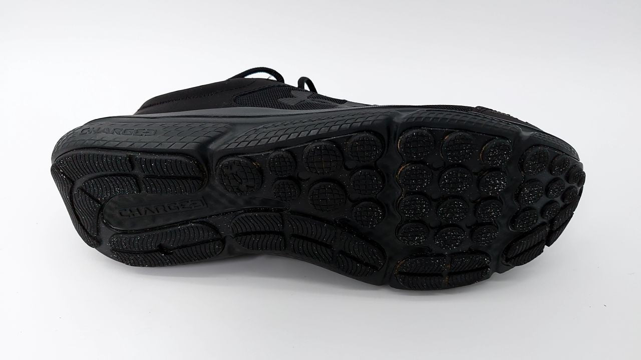 Under Armour Men's Charged Assert 10, (004) Black/Black/Black, 10, US