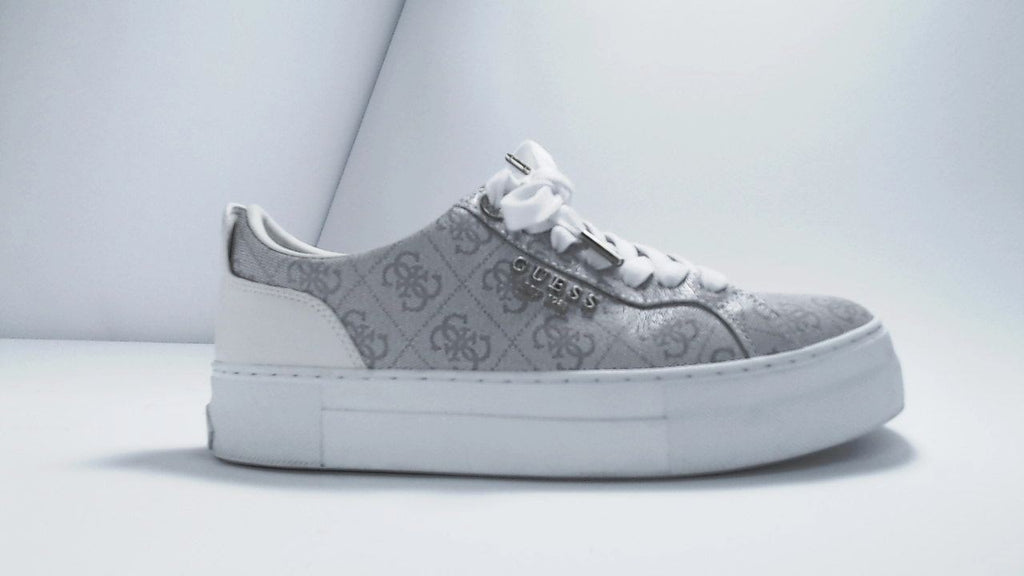 Guess Women's GENZA Sneaker, Dove 150, 8M