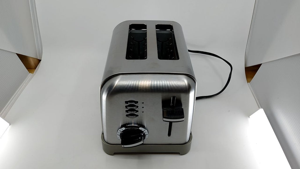 Classic Series 2-Slice Stainless Steel Wide Slot Toaster