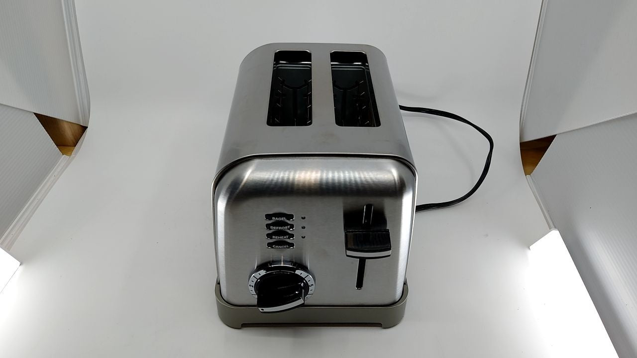 Classic Series 2-Slice Stainless Steel Wide Slot Toaster