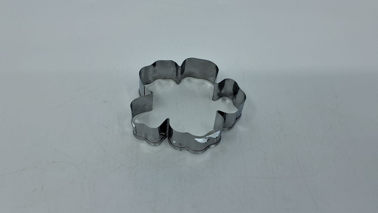 R&M Hibiscus Flower 3.5" Stainless Steel Cookie Cutter