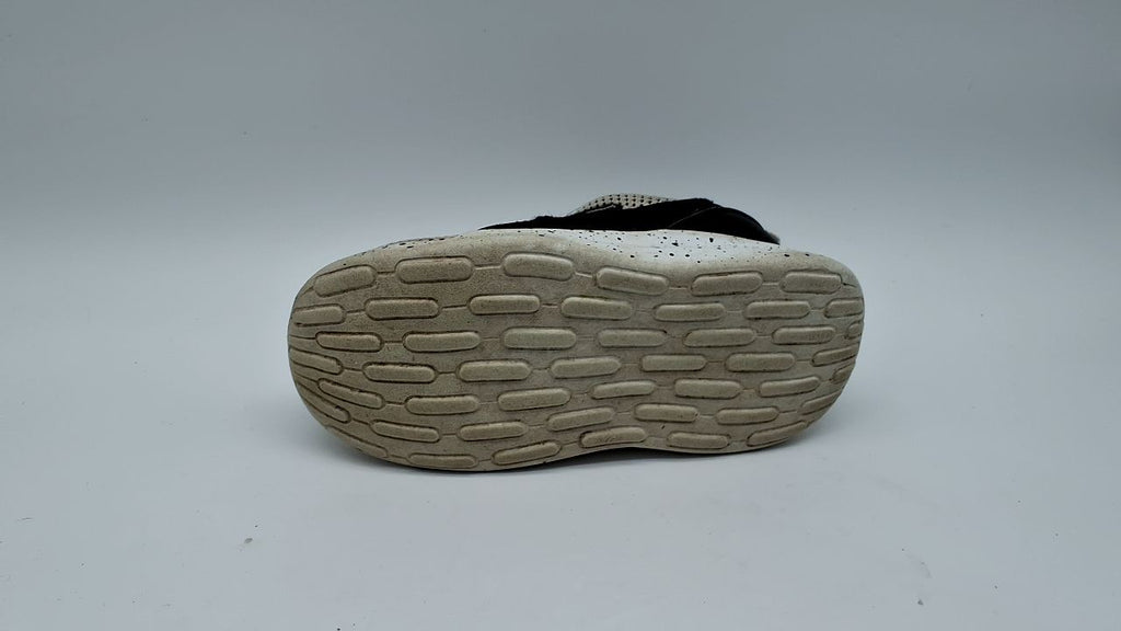 adidas Unisex-Kids Lite Racer Adapt 7.0, White/Black/Black, 9.5K