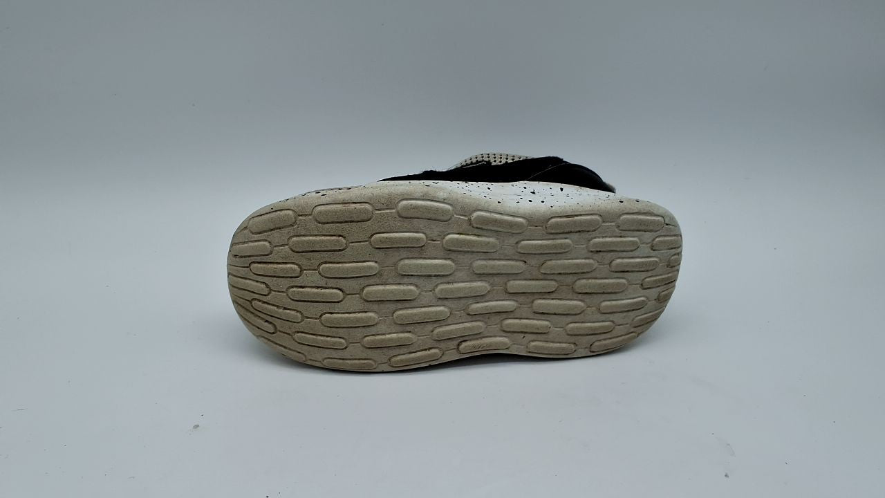 adidas Unisex-Kids Lite Racer Adapt 7.0, White/Black/Black, 9.5K