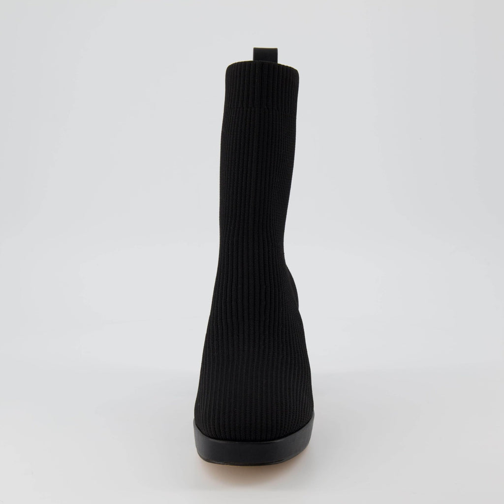 Cushionaire Black Stretch Boots, Comfortable Block Heel, Size 8 Wide