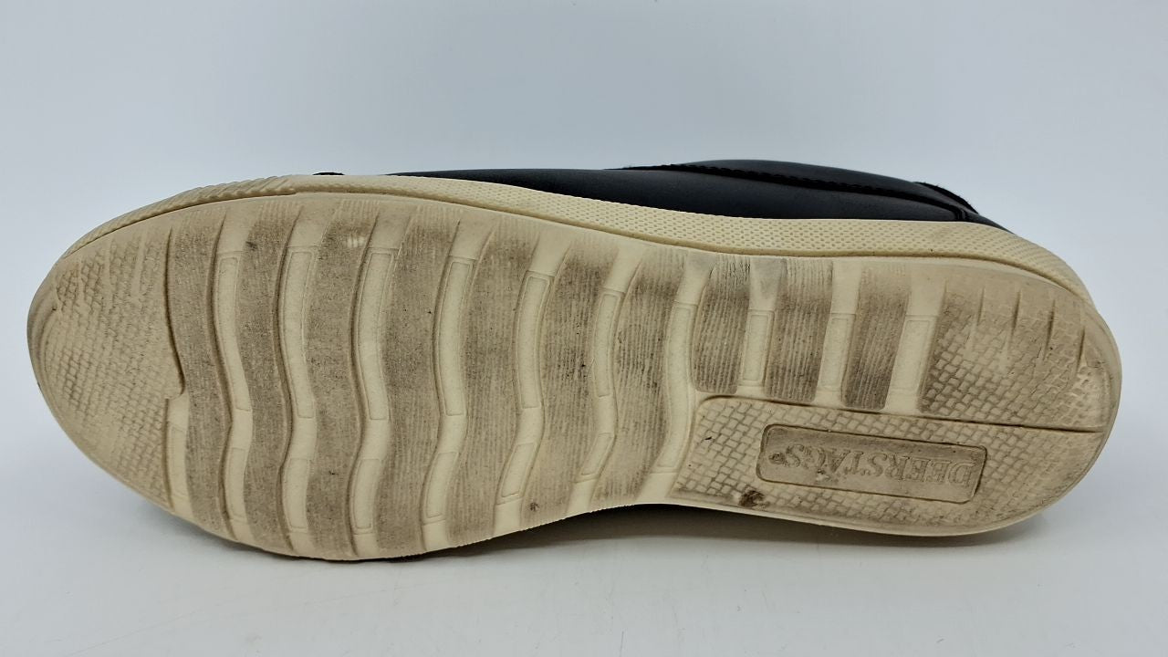 Deer Stags Boys' Kane Dress Fashion Sneaker in Black/White / 5.5 Big Kid