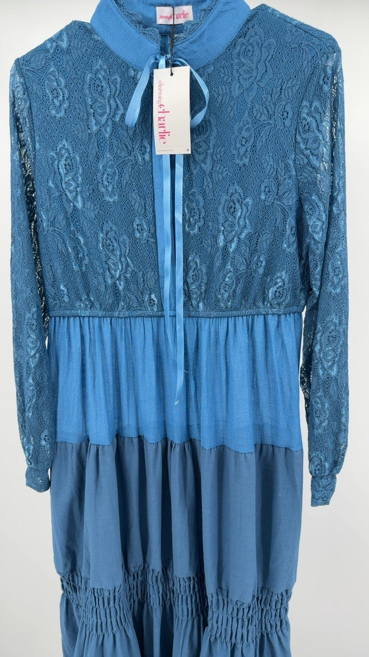 Lace Long Sleeve Maxi Dress