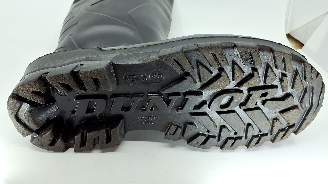 Dunlop Chesapeake Boots, Size 8 Black, Lightweight & Waterproof