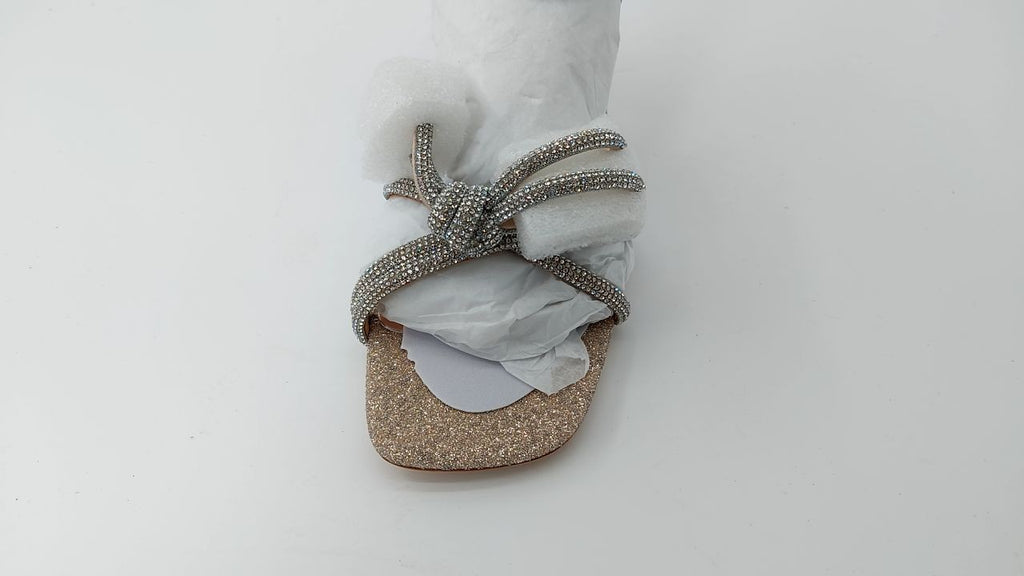 Badgley Mischka Women's Effie Heeled Sandal, Champagne, 9