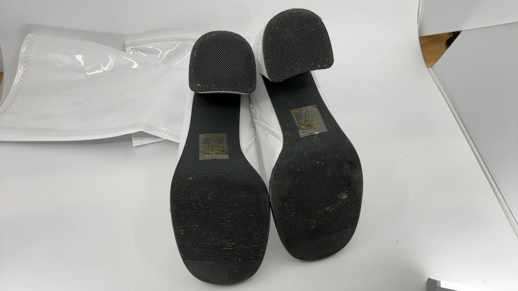 Ellie Shoes Women's Gogo Boot, White, 7 M US