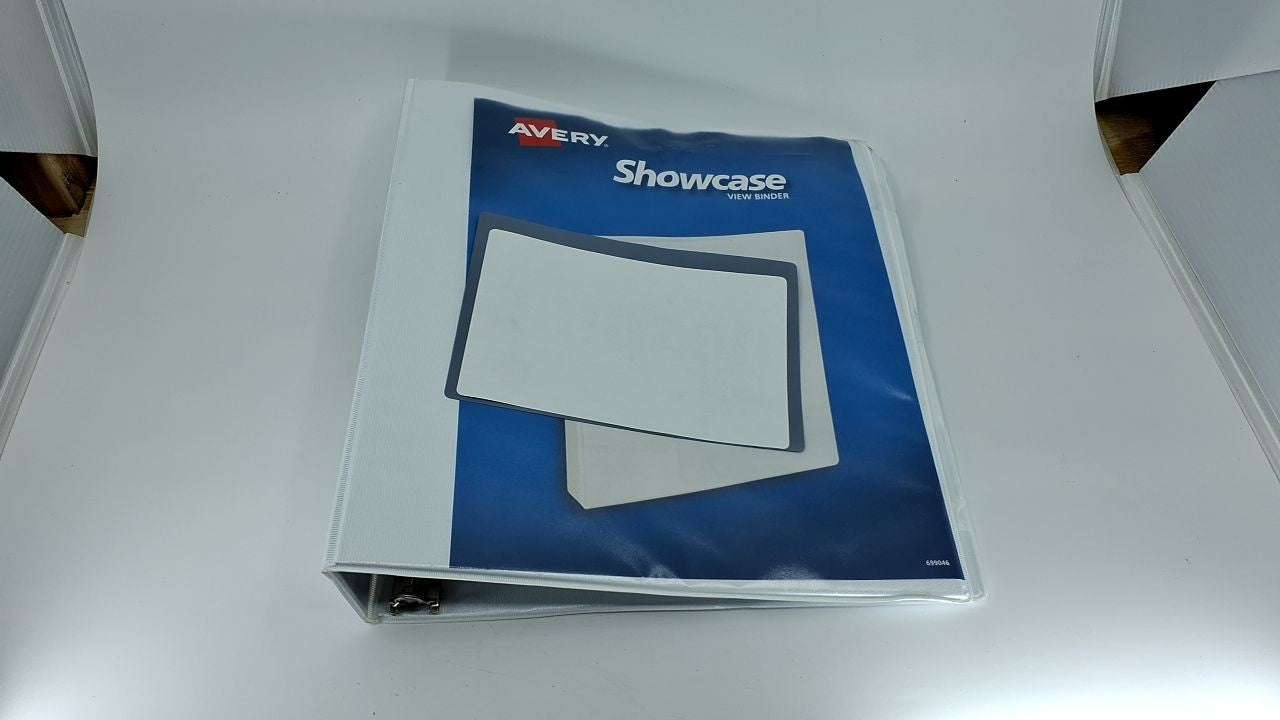 Avery Economy 3 Ring Binder, 1.5 In Slant Rings, White, 375 Sheet