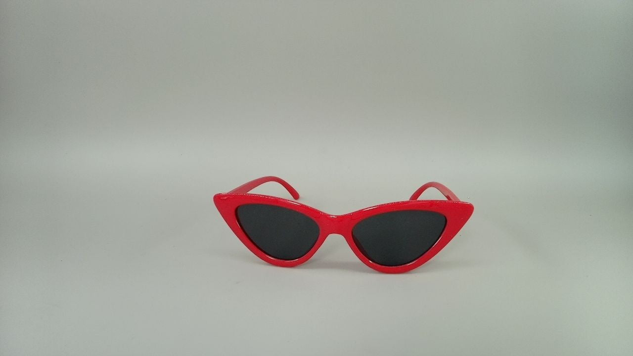 YOSHYA Retro Vintage Narrow Cat Eye Sunglasses for Women (Black Grey + Red Grey)
