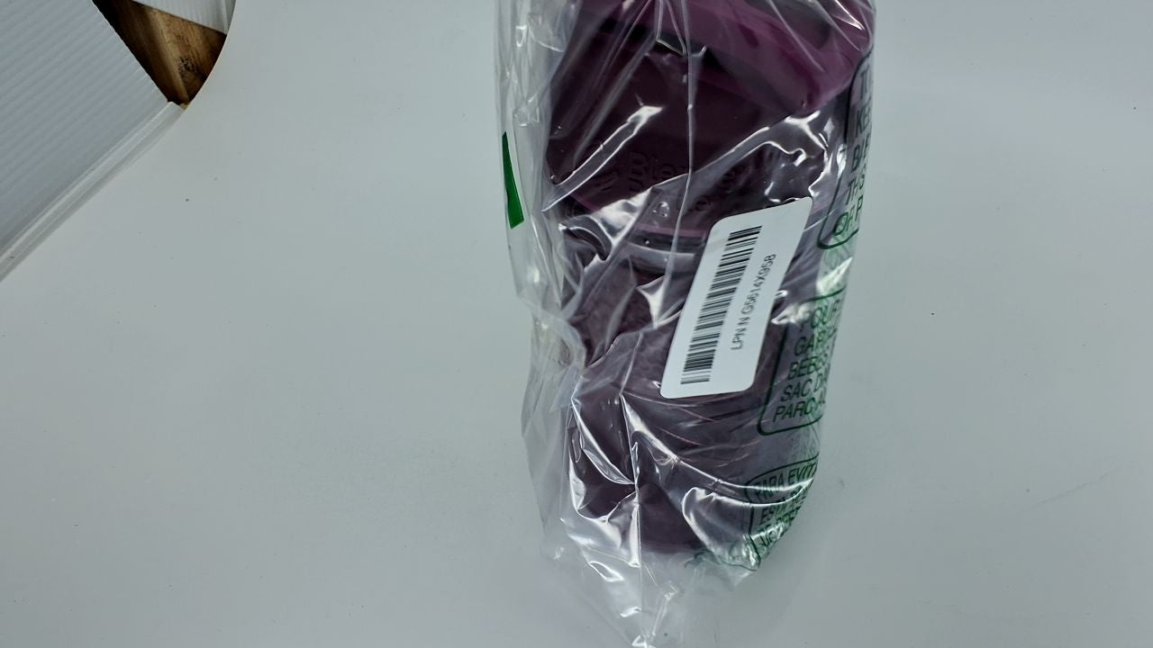 BlenderBottle SportMixer 20oz Shaker - Protein & Smoothie Use