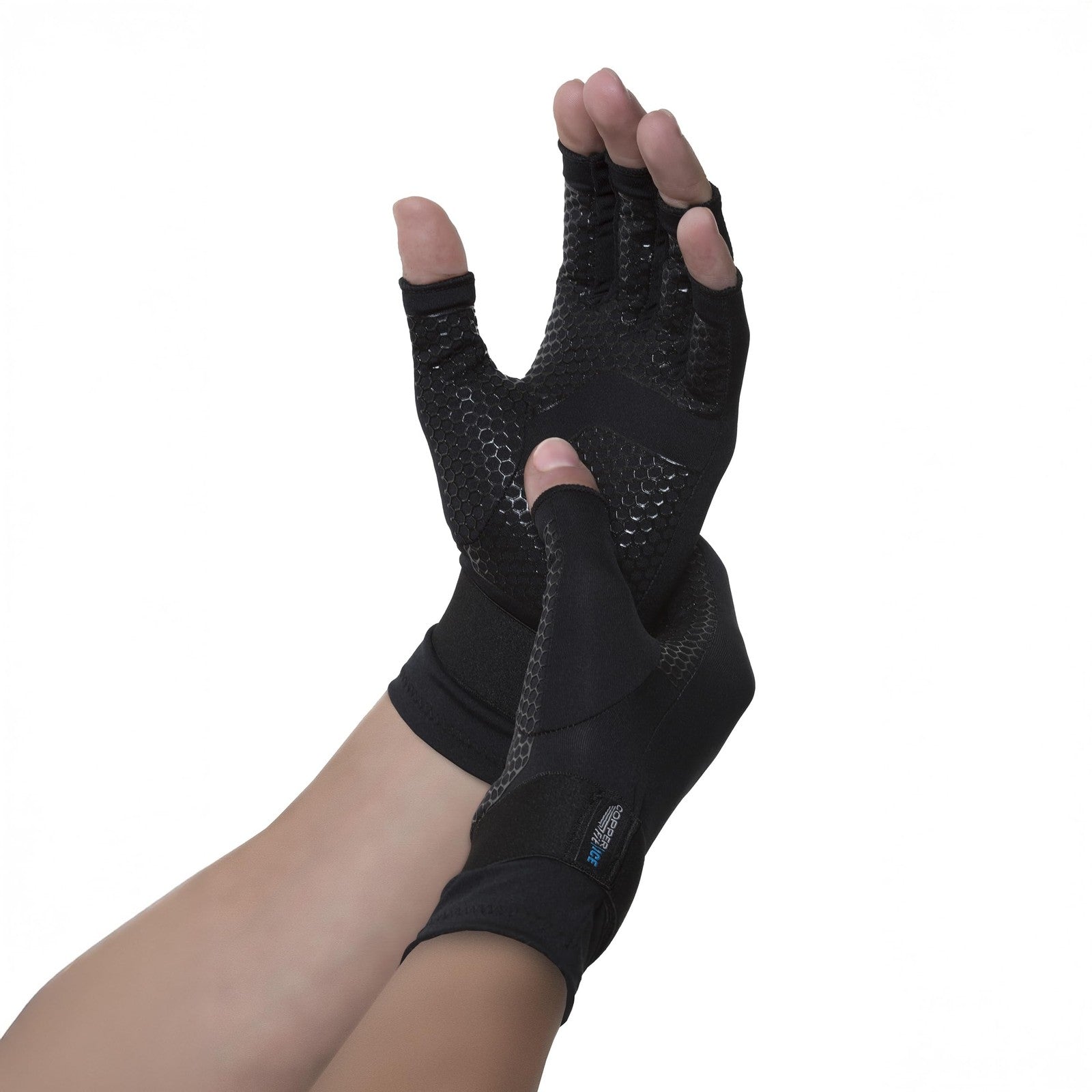 Copper Fit ICE Compression Gloves Infused with Menthol, Black, Small/Medium
