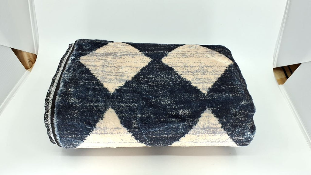 Washable 2x7 Runner Rug, Black & White Trellis, Soft & Stain Resistant