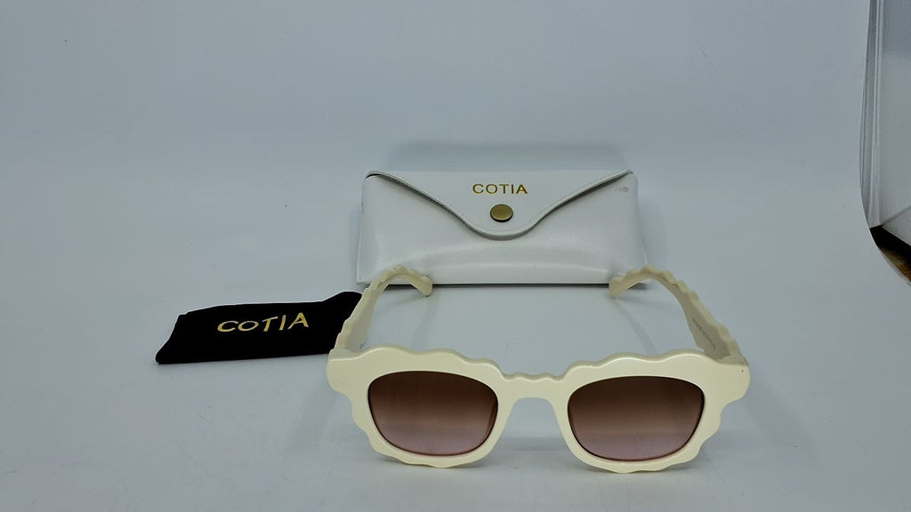 Beige Square Sunglasses w/ Irregular Wave-Shaped Frames for Women & Men