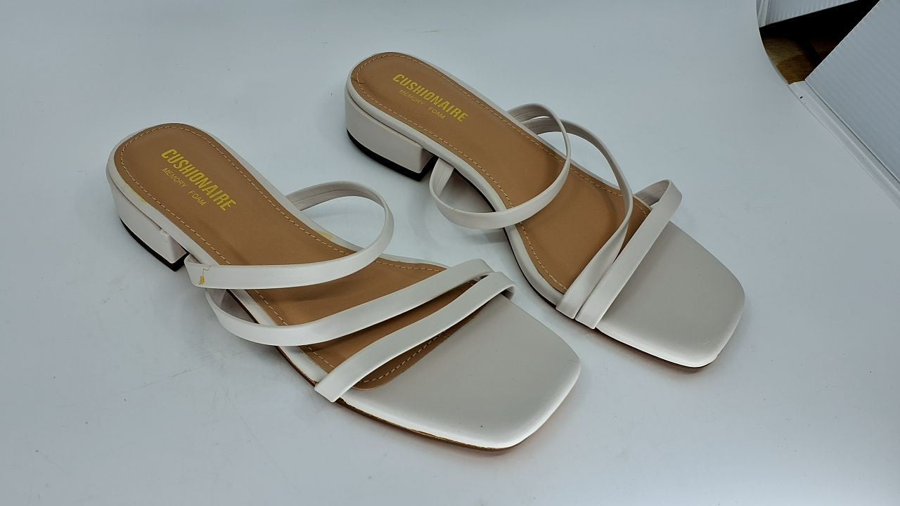 CUSHIONAIRE Newport Low Block Heel Sandals Ivory 8 w/ Memory Foam