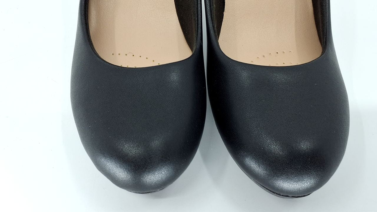 Clarks womens Adriel Viola Dress Pump, Black Leather, 7.5 US