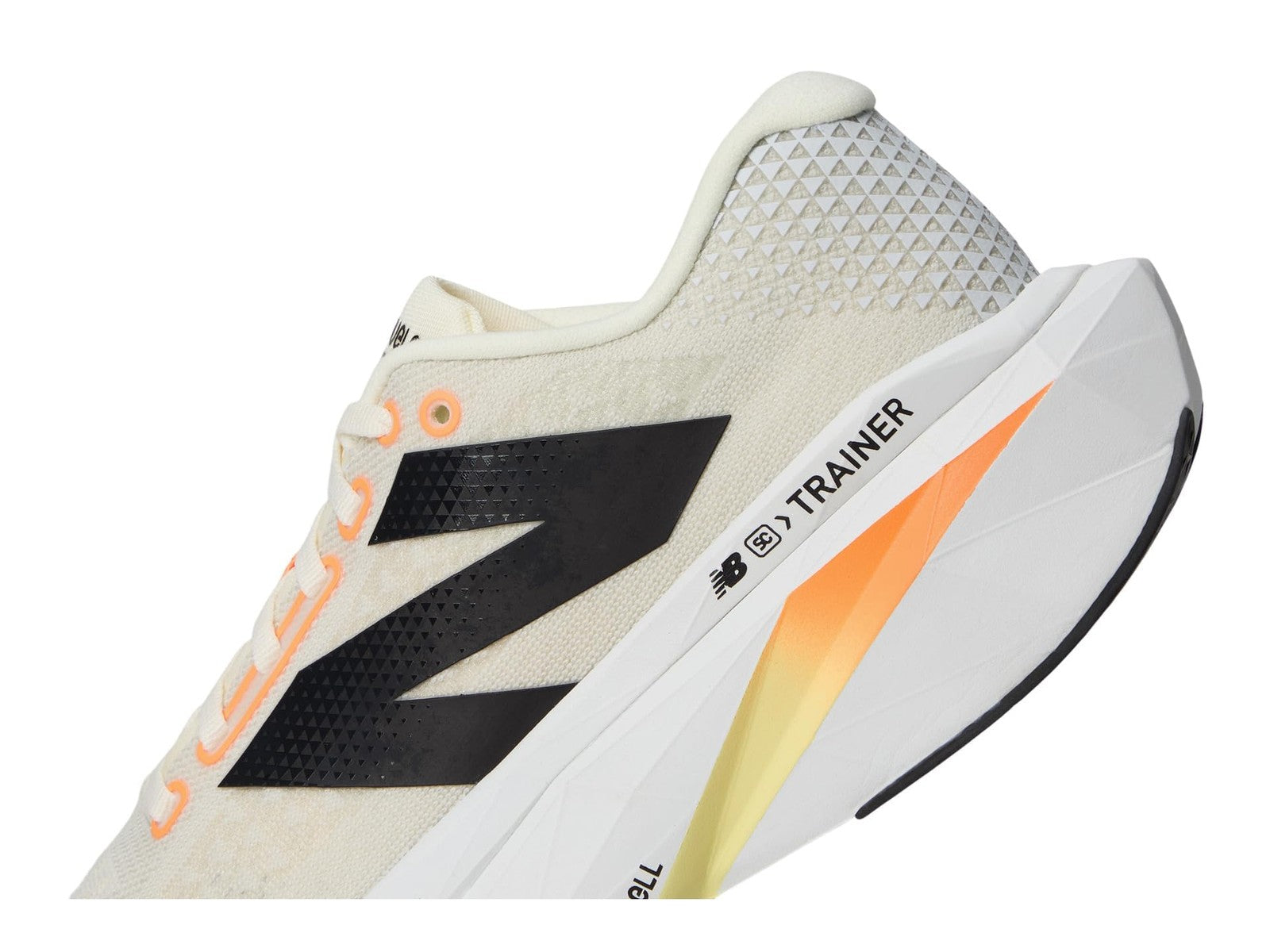 Tênis Masculino New Balance Fuelcell Supercomp Trainer V3