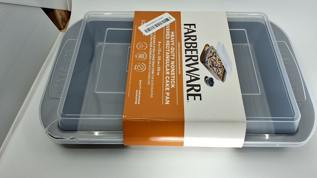 *Damaged lid, see photos* Farberware 9" x 13" Nonstick Baking Pan w/ Lid - Gray