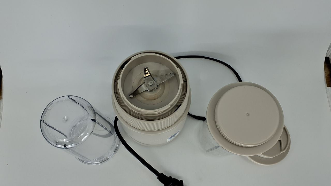 Bella 6 Pcs Rocket Blender Set, 240W, Oatmilk, BPA Free, Easy Clean