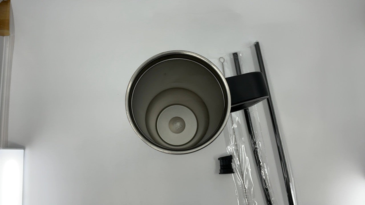 30oz Black Stainless Steel Insulated Tumbler w/ Handle & Straw