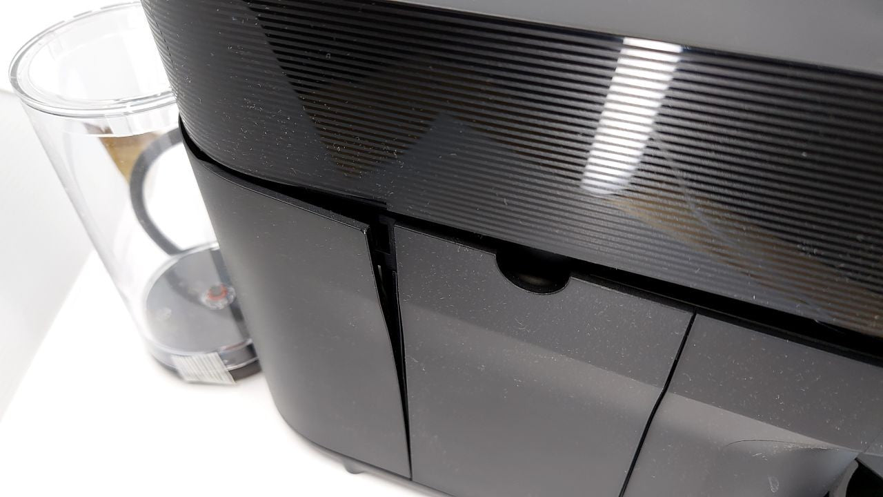 De'Longhi Nespresso Vertuo Pop by De'Longhi Black